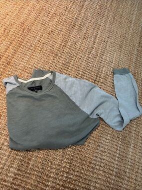 Rag & Bone Two-Tone Raglan Sweatshirt in Sage Green and Light Blue